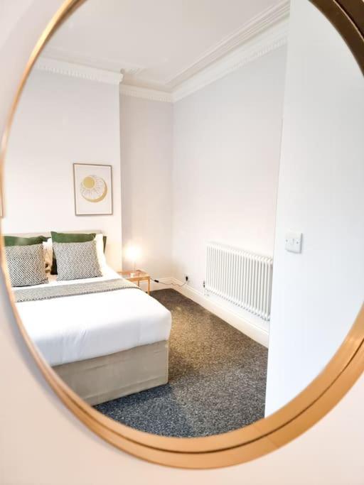 Apartamento Gorgeous Newly Renovated 2 Double Bed Flat Swansea Exterior foto